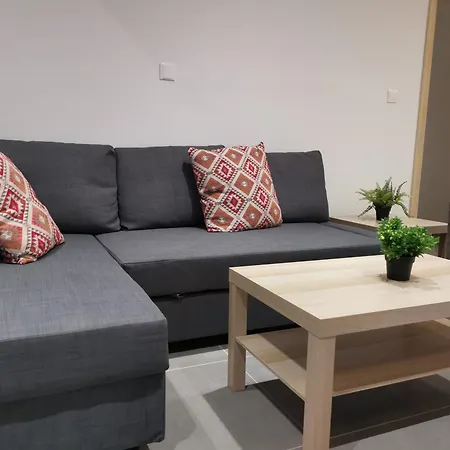 Apartment Perseus 3 Bedroom 102 *