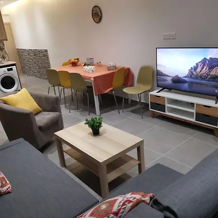 Perseus 3 Bedroom 102